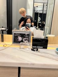 -HAIR CORNER