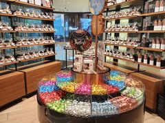 -Laderach 莱德拉(上海环贸iapm店)