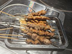 -马路牙子烧烤音乐酒馆(望京店)