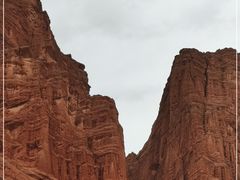 -天山神秘大峡谷