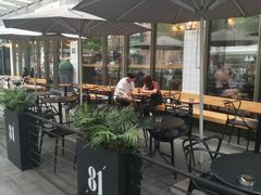 露天位-81BAKERY(大学路店)
