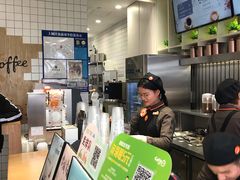 -CoCo都可(湖滨银泰店B区店)