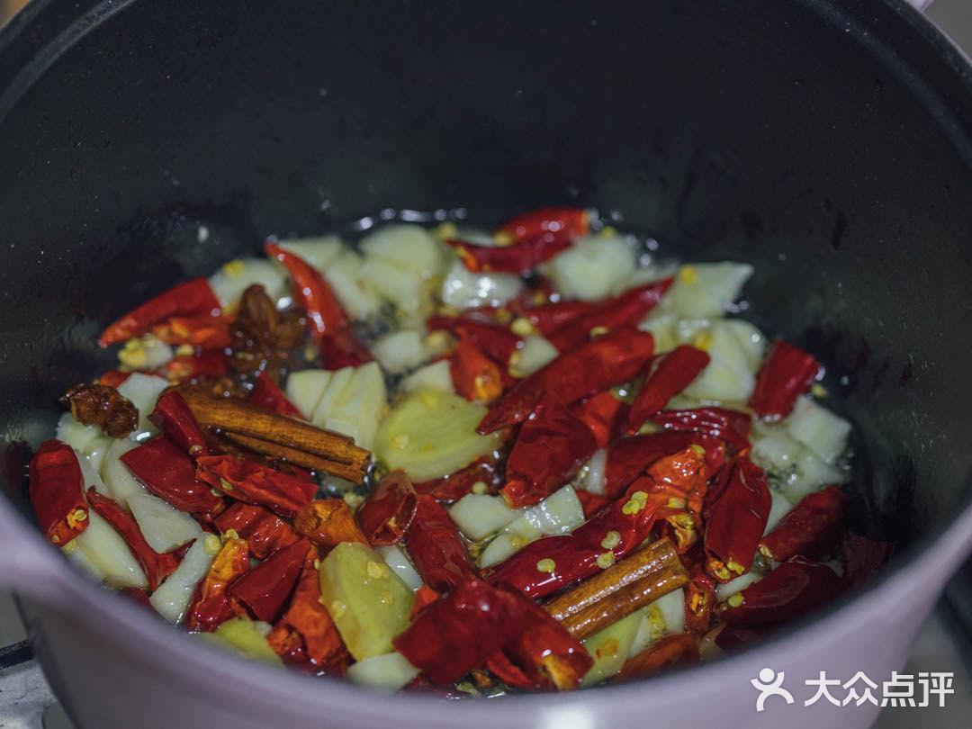 年夜饭食谱-麻辣鸡翅煲，厨房的小心机都在这
