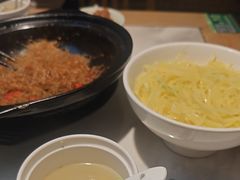 -绿草地·湘菜(酃湖师院店)