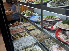 -超越海鲜屋(飞龙物业店)