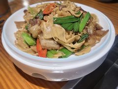 -九道菜有鸡鱼头(石鼓路店)