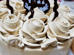 -红宝石·鲜奶小方·海派西点房(控江店)