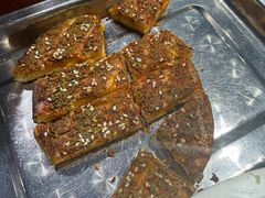 孜然烤饼-三宽猪蹄(统一广场店)