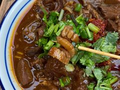 -CowCow其其·牛杂咖啡公司(六运店)