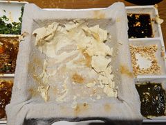 -95号酱骨·一块豆腐(展春园西路店)