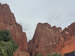 -天山神秘大峡谷