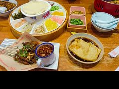 -怪噜范·老贵阳街头名小吃(鸿通城店)