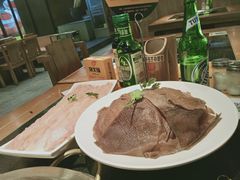 -潮火锅·麻辣牛肉火锅(观音桥方圆·LIVE店)
