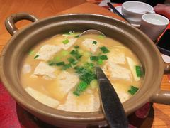 红烧自制豆腐煲-荣小馆(椒江青悦城店)