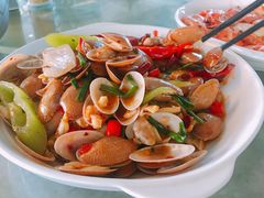 -四川小胡子海鲜(丁村万人海鲜广场店)