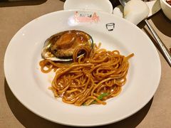 葱香鲍鱼捞面-夜上海(新天地店)