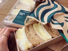 鸡蛋吞拿三明治-星巴克(昆山花桥商务城店)