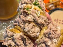 -洞庭洲·防空洞火锅·铜锅涮肉·烧烤(新百广场店)