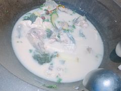 鲜潭蒸汽石锅江团鱼-鲜潭蒸汽石锅鱼(五道口购物中心店)