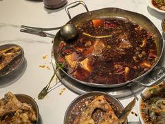 -张大胡子鱼头火锅酒楼(长益路店)