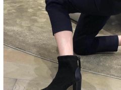 -STUART WEITZMAN(静安嘉里中心店)