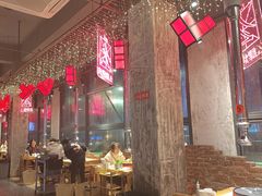 大堂-么肆烤肉·中式自助·烤肉大排档(街道口季佳PAI店)