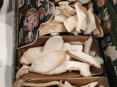 -芸山季·云南山珍菌火锅(南翔印象城MEGA店)