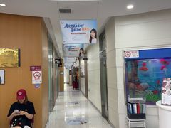 -雅悦齿科(顾村公园店)