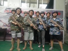 -亲兄弟真人CS团建拓展基地