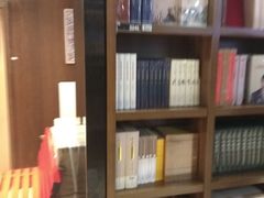 -新华书店(沙坪坝书城店)