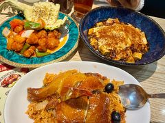 -滋味满屋美食坊(上海街店)