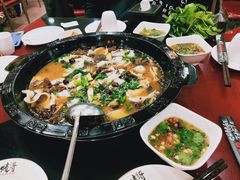 -烧哥美蛙肥肠鱼火锅·十五年社区店