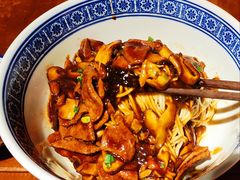 蛤蜊猪肝面-沪西老弄堂面馆(定西路店)