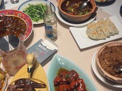 -八府香鸭·啫啫煲(华山路店)