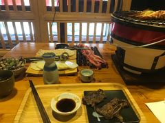 -炙忧烤肉屋(中国铁建广场店)