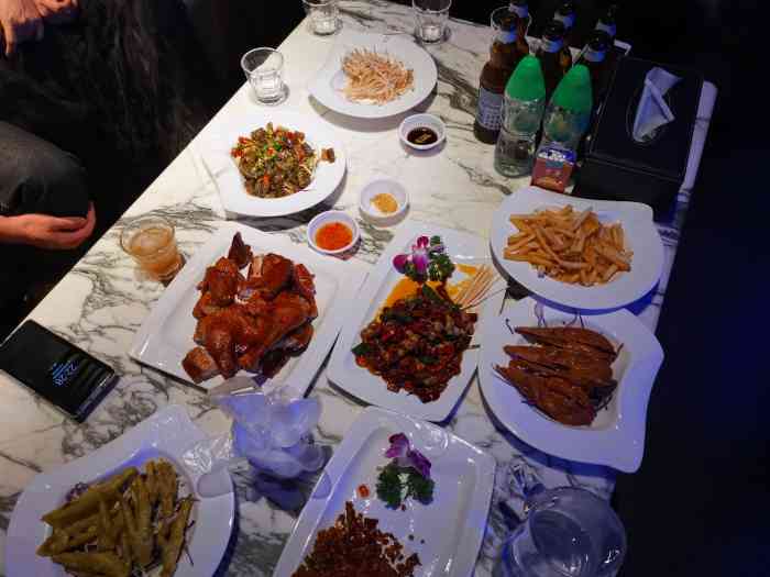 名堂ktv(金龙路店)-"(1)音响设备都是新的,不错,还有生日有.