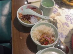 -卢大鲜鱼头捞饭(美利广场店)