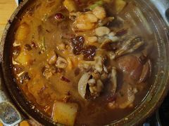 牛蛙煲-范贤光鸡公煲(平乐园总店)