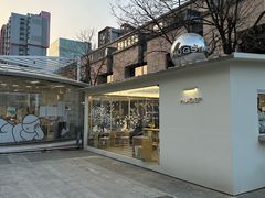 -HUGS coffee(东区店)
