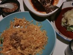 -八府香鸭·啫啫煲(华山路店)