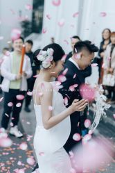 -Lady  Jane高端婚纱礼服馆
