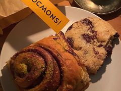 小豆蔻肉桂卷-CHOCMONS巧克怪兽(屏风街店)