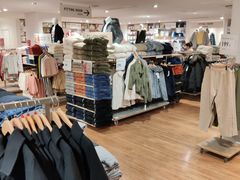 -优衣库(哈尔滨中央大街店)