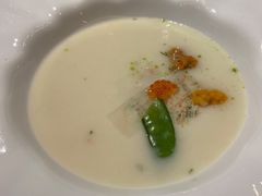 蟹肉鱼籽配白芦笋浓汤-王品台塑牛排(成都万象城店)