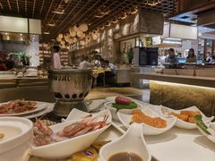 -雍和会海鲜姿造自助(湖东路店)