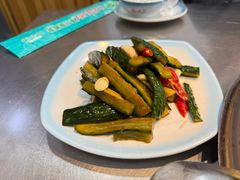 -屯老二农家铁锅炖·行业领军者(刘园店)