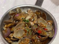 -霄汉牛三鲜湖北砂锅菜(万松园2店)