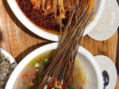 -嘉州叶婆婆钵钵鸡(建设路店)