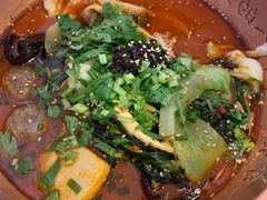 -成都你六姐·牛肉冒菜(城市集市合生汇店)