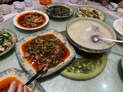 -将就吃农家特色土菜馆